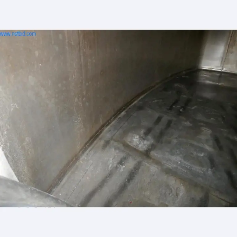 Máquinas, acessórios para máquinas, veículos e armazém de vinhos espumantes-4