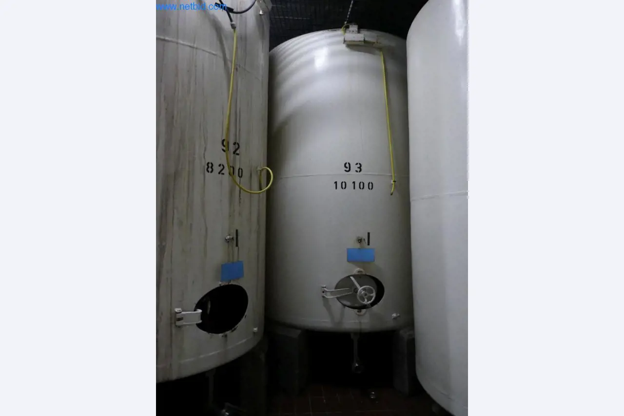 Máquinas, acessórios para máquinas, veículos e armazém de vinhos espumantes-4