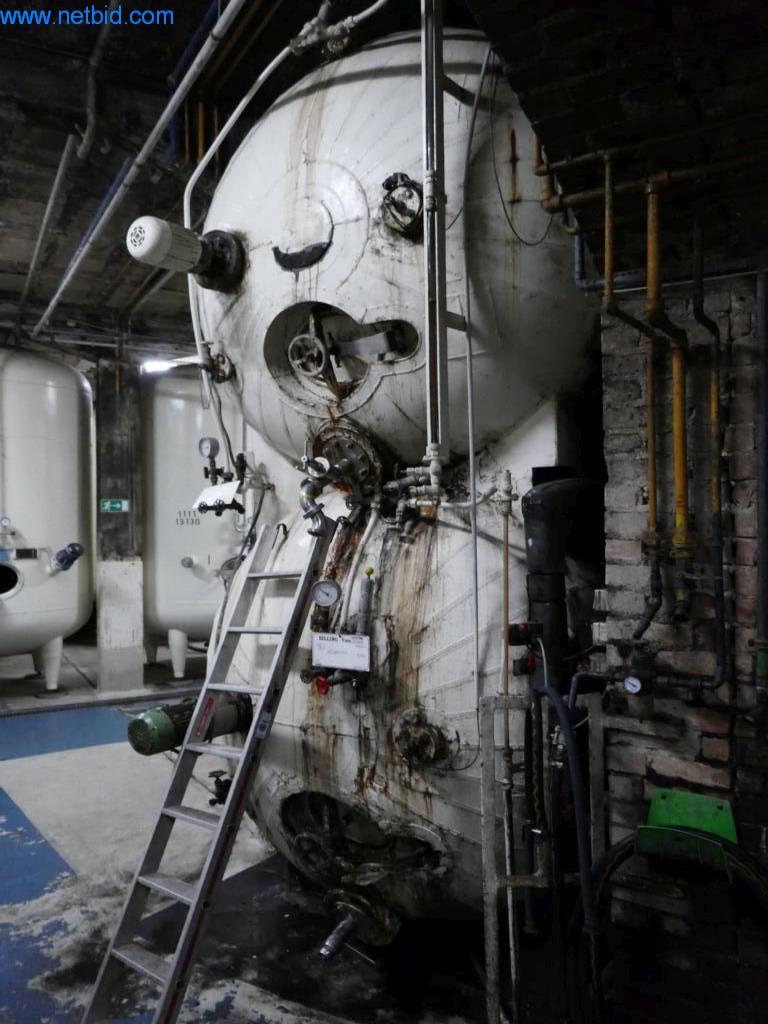 Stroji, strojna oprema, vozila in skladišče penečega vina-2