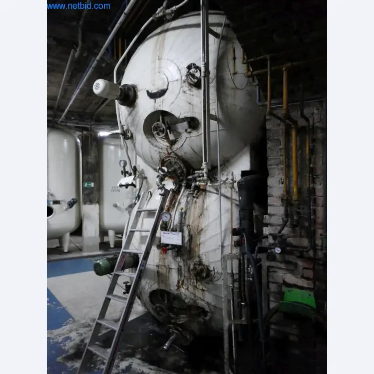 Máquinas, acessórios para máquinas, veículos e armazém de vinhos espumantes-2