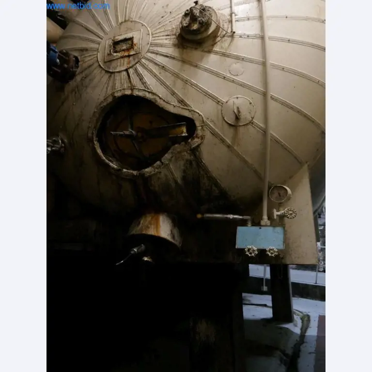 Máquinas, acessórios para máquinas, veículos e armazém de vinhos espumantes-5