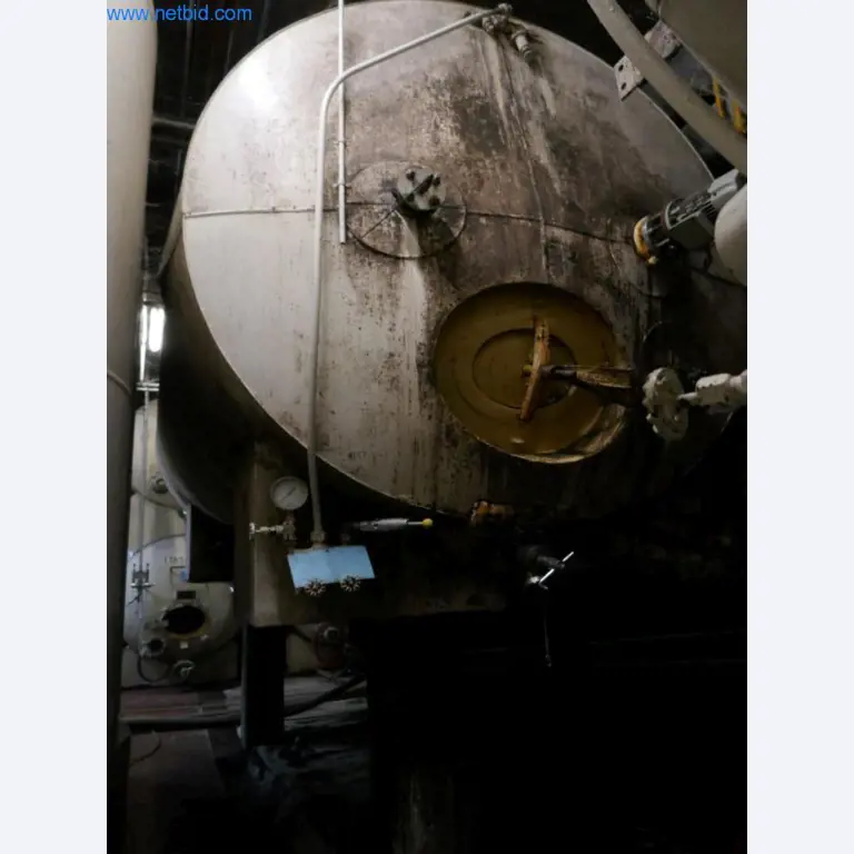 Máquinas, acessórios para máquinas, veículos e armazém de vinhos espumantes-6