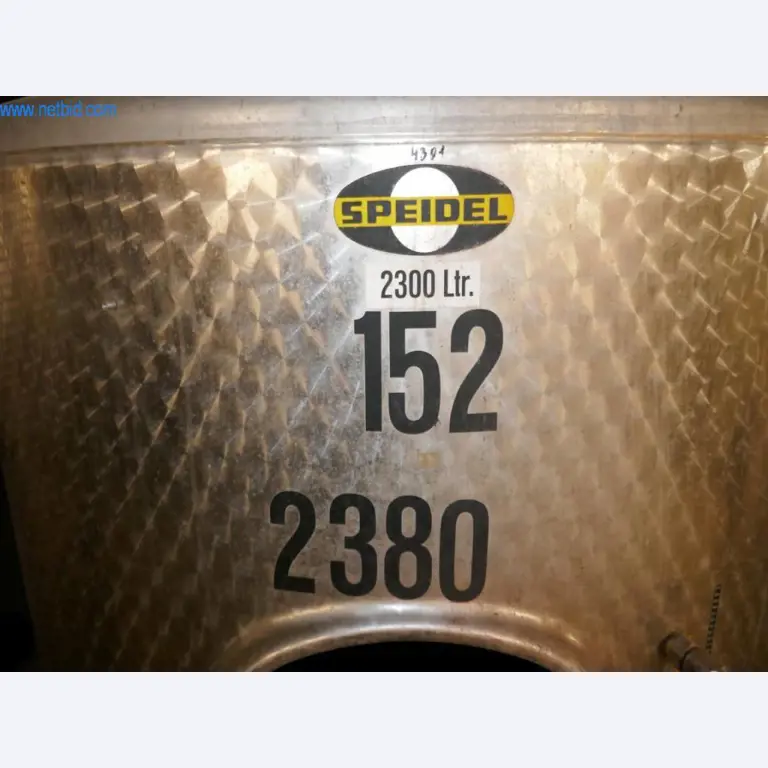 Máquinas, acessórios para máquinas, veículos e armazém de vinhos espumantes-6