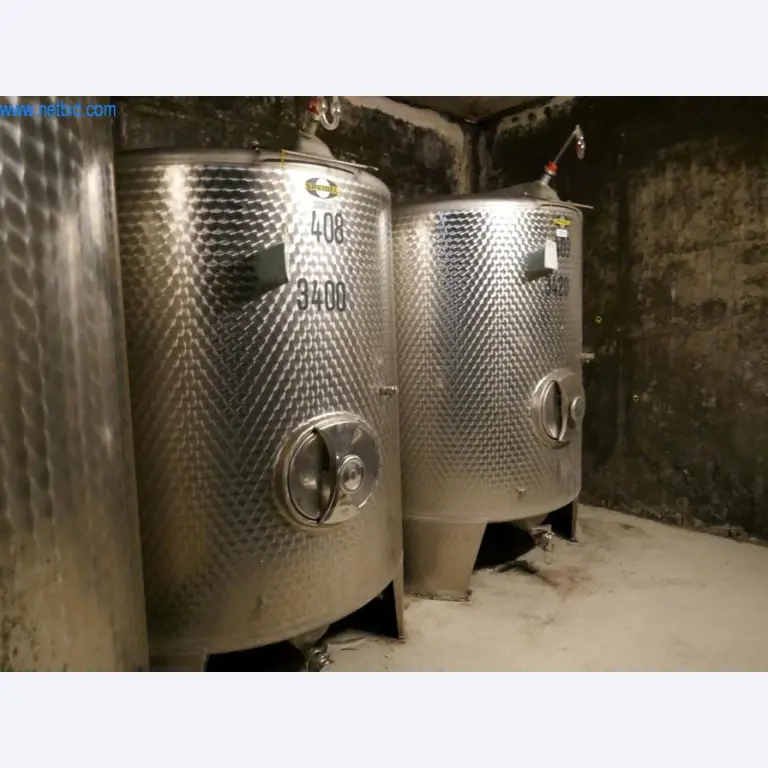 Máquinas, acessórios para máquinas, veículos e armazém de vinhos espumantes-7