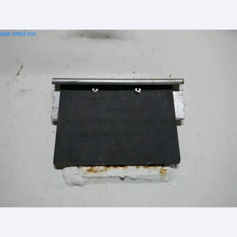 Máquinas, acessórios para máquinas, veículos e armazém de vinhos espumantes-4