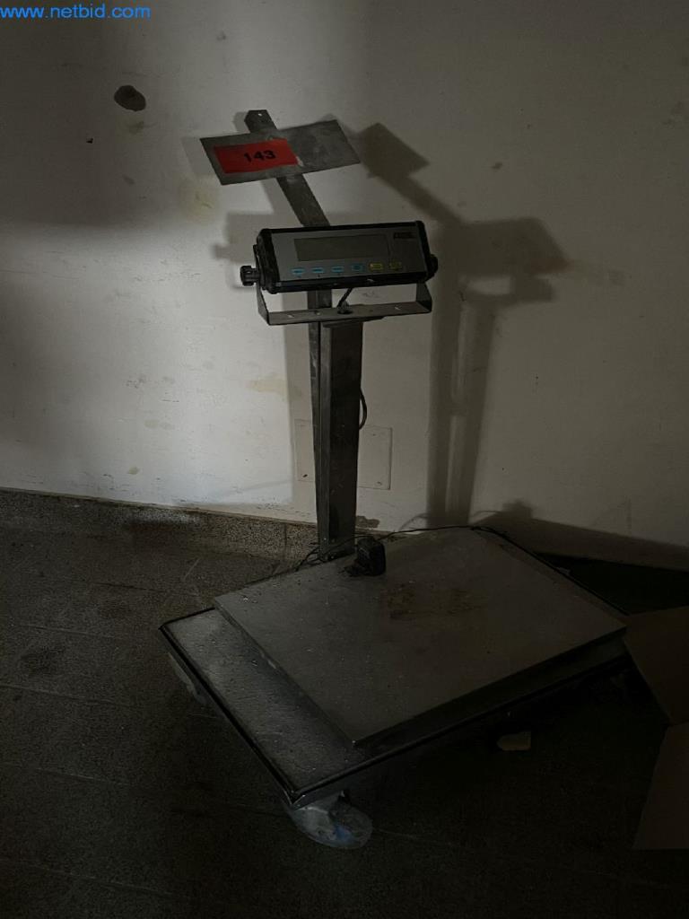 Stroje a zařízení pro výrobu pečiva v cukrárně a cukrárně-1