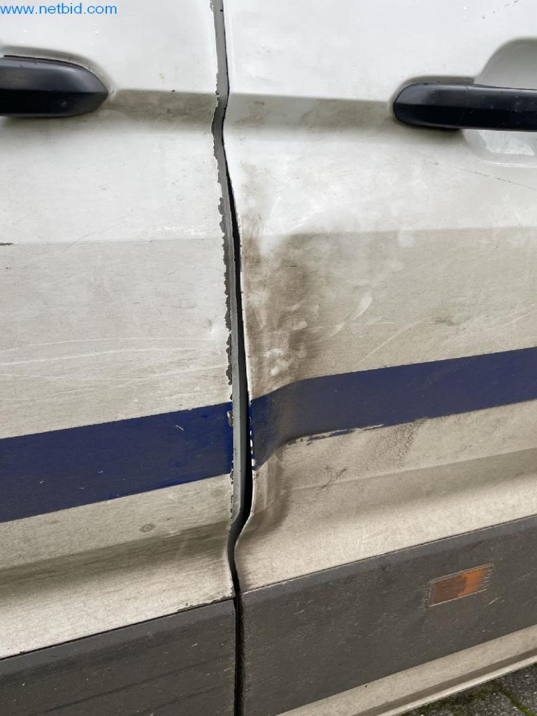 Máquinas e equipamentos de produção de panificação para uma confeitaria e pastelaria-7