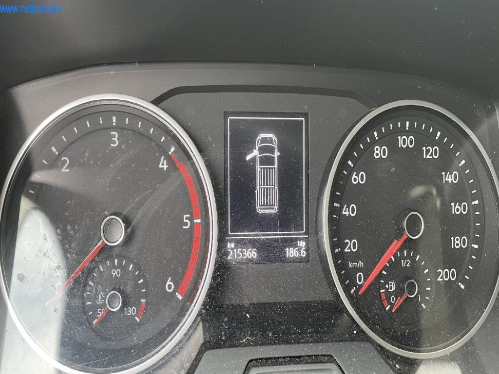 Máquinas e equipamentos de produção de panificação para uma confeitaria e pastelaria-8