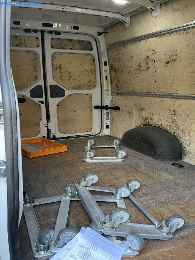 Máquinas e equipamentos de produção de panificação para uma confeitaria e pastelaria-10