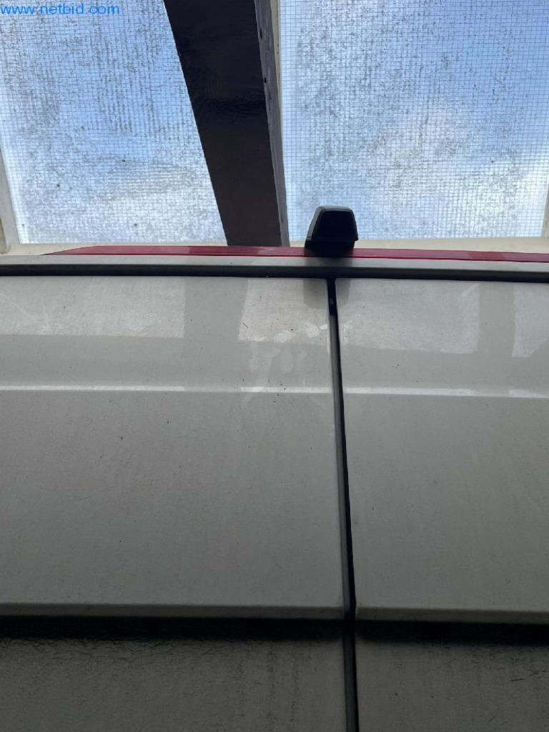 Máquinas e equipamentos de produção de panificação para uma confeitaria e pastelaria-14