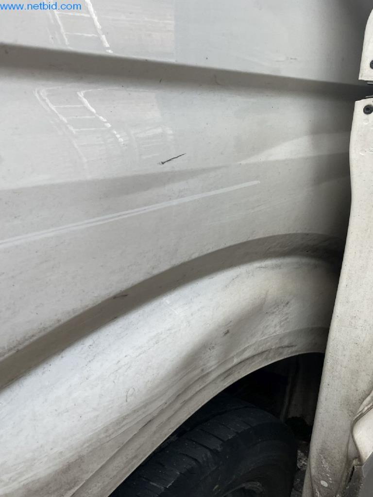 Máquinas e equipamentos de produção de panificação para uma confeitaria e pastelaria-15