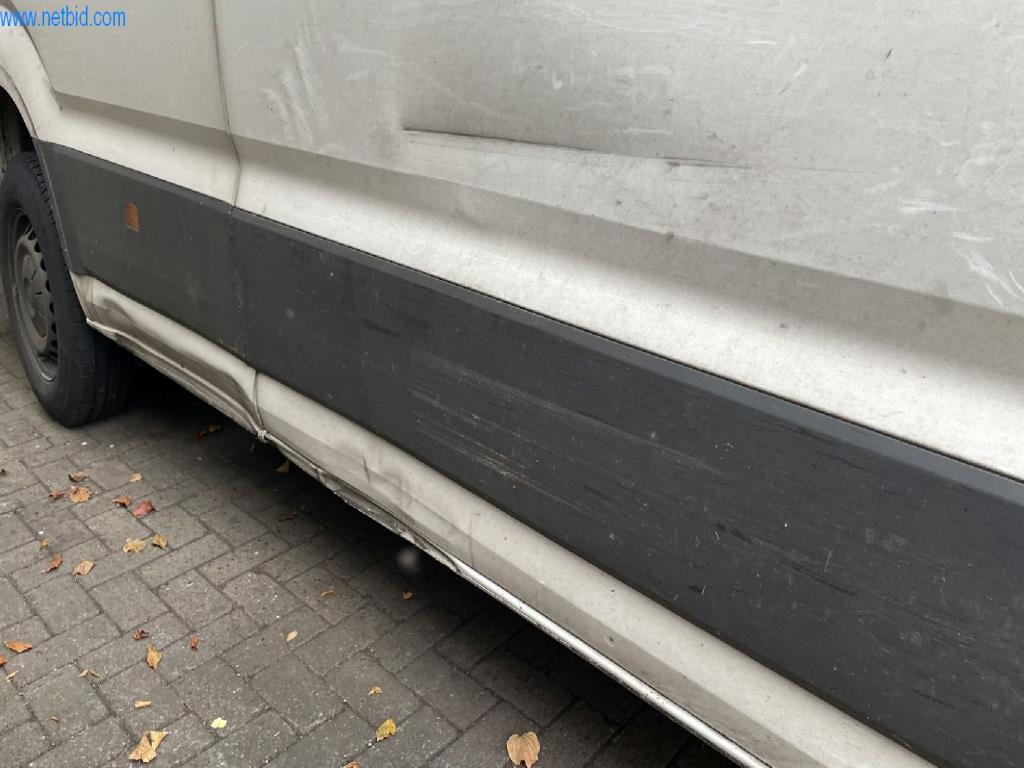 Máquinas e equipamentos de produção de panificação para uma confeitaria e pastelaria-12