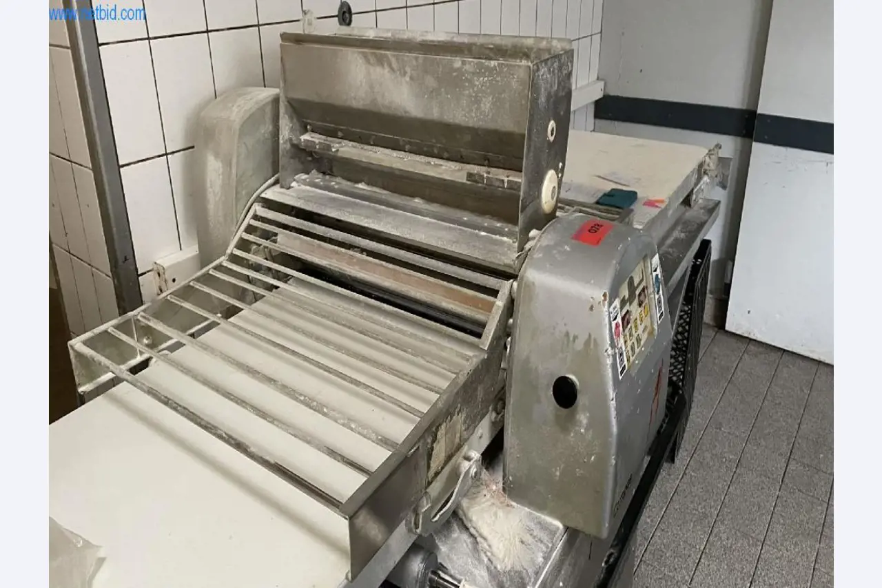 Stroji in oprema za proizvodnjo pekovskih izdelkov za slaščičarno in slaščičarno-2