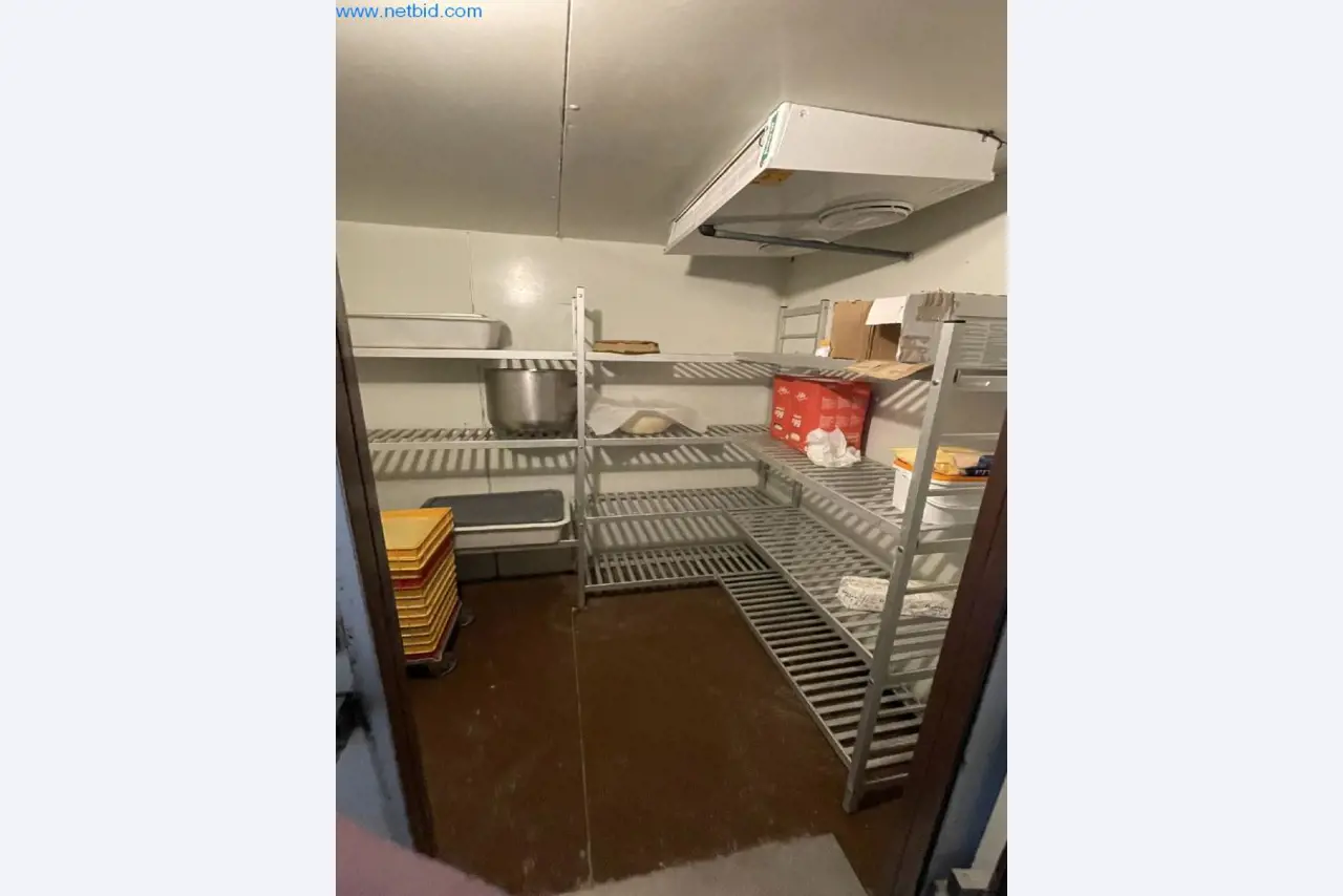 Stroji in oprema za proizvodnjo pekovskih izdelkov za slaščičarno in slaščičarno-1