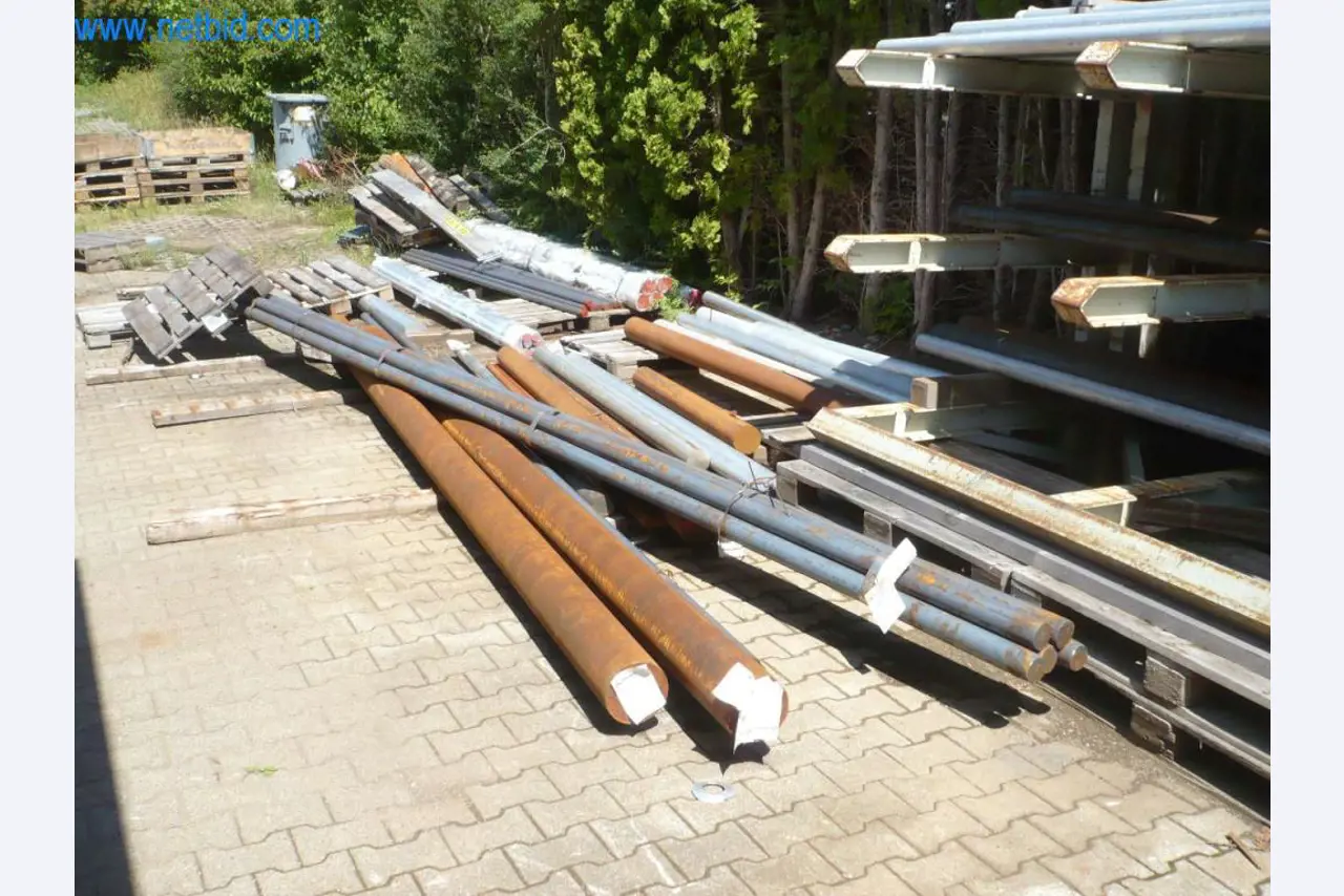 Máquinas para trabajar el metal (piezas torneadas y fresadas)-1