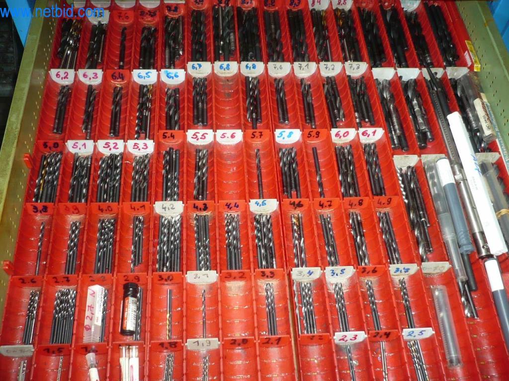 Metal working machines (turned and milled parts)-3