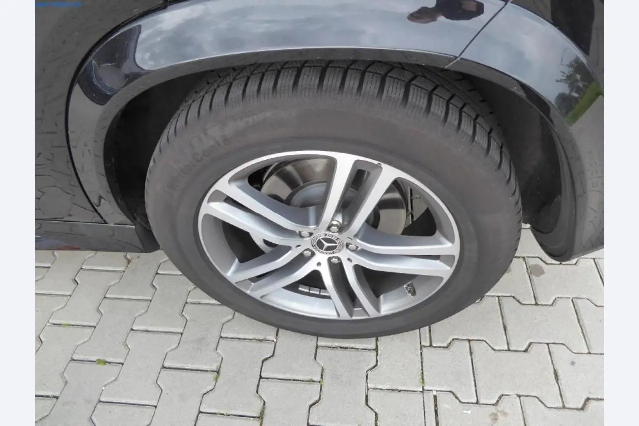 SUV Mercedes-Benz GLE 350 d 4Matic AMG-20