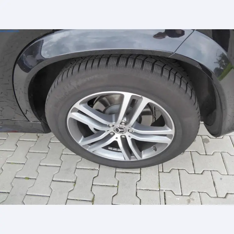 SUV Mercedes-Benz GLE 350 d 4Matic AMG-20