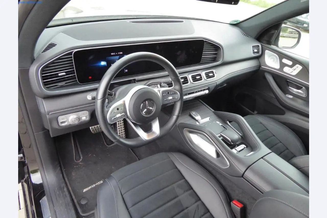 SUV Mercedes-Benz GLE 350 d 4Matic AMG-27