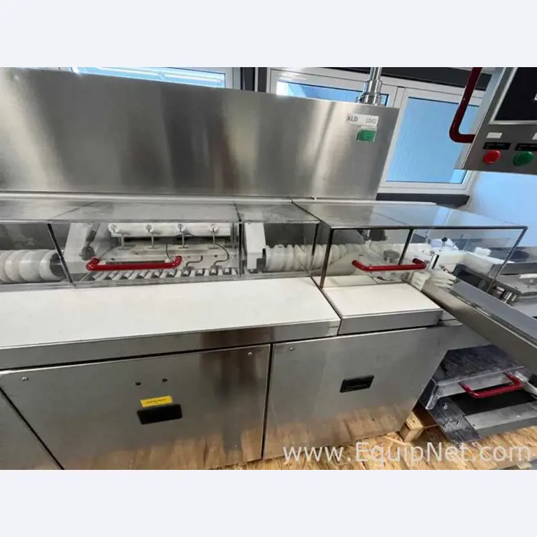 Instalaciones de laboratorio y producción para la fabricación y el tratamiento de vacunas-8