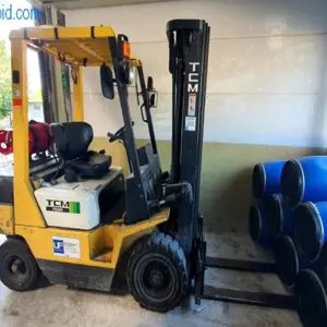 Gas forklift truck (later release) TCM FG25