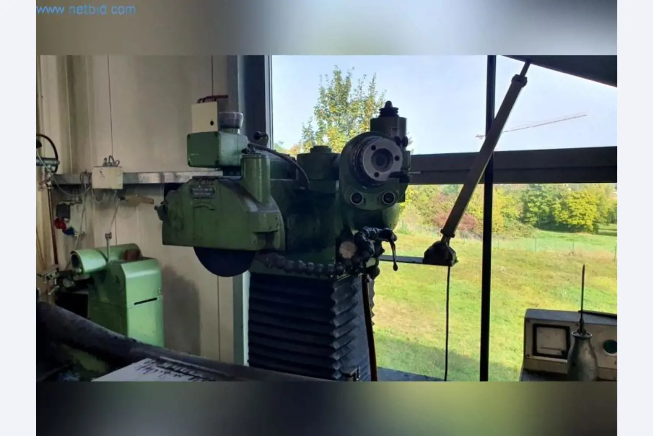 Maschinen zur Herstellung von Walzfräsern-2