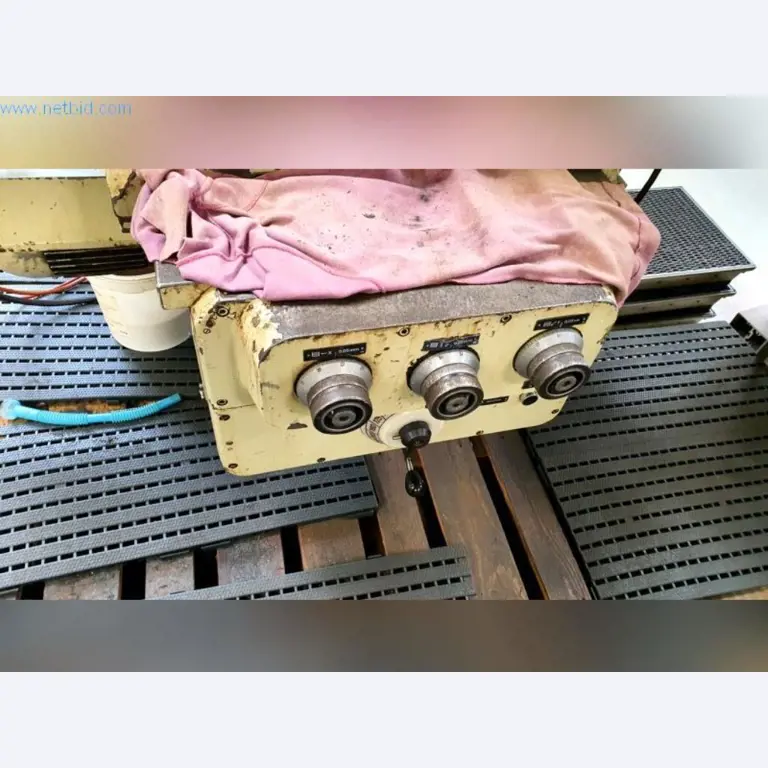 Maschinen zur Herstellung von Walzfräsern-3