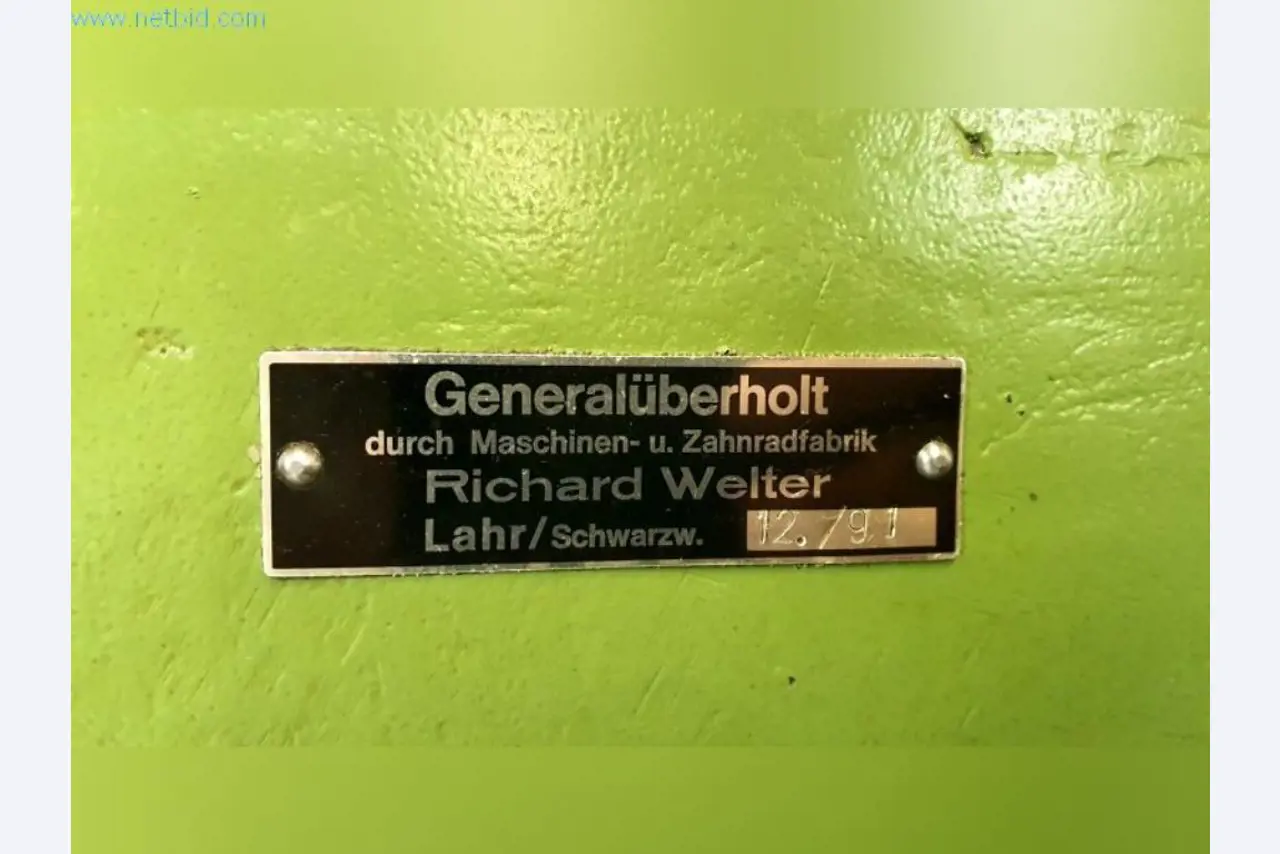 Maschinen zur Herstellung von Walzfräsern-11