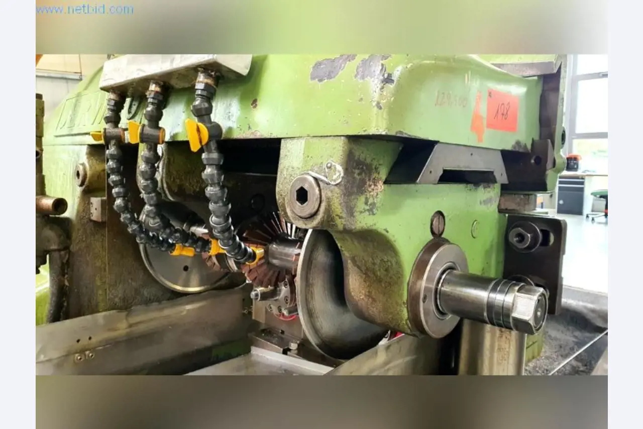 Maschinen zur Herstellung von Walzfräsern-2