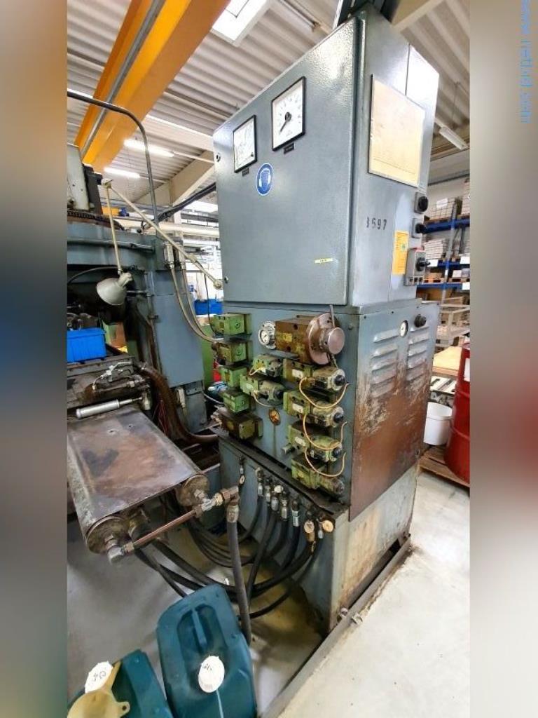 Stroje na výrobu varných desek-9