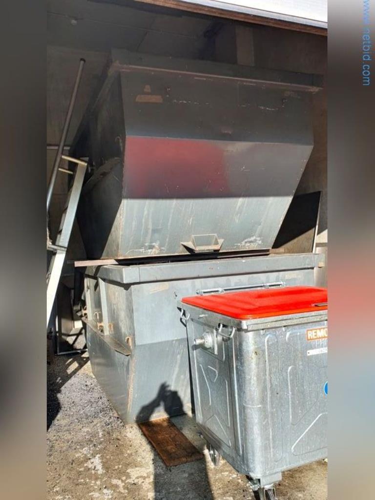 Machines pour la fabrication de fraises-mères-6