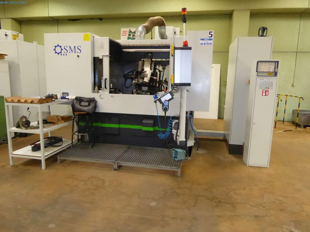 Maschinen zur Herstellung von Walzfräsern-20