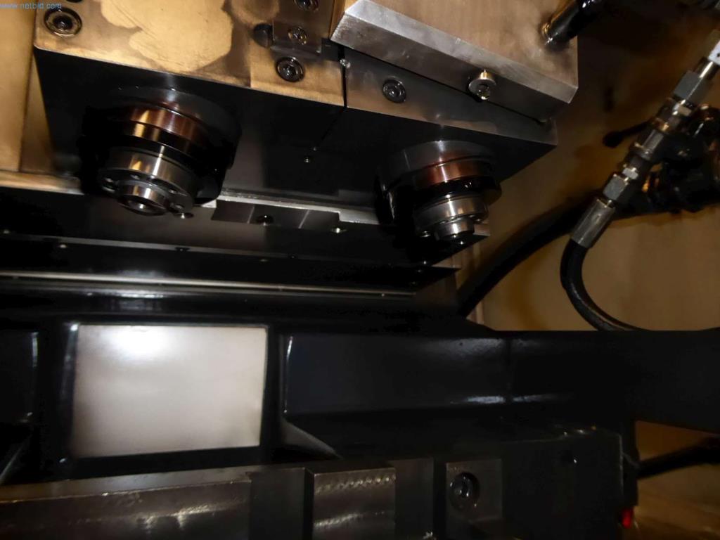 Maschinen zur Herstellung von Walzfräsern-25