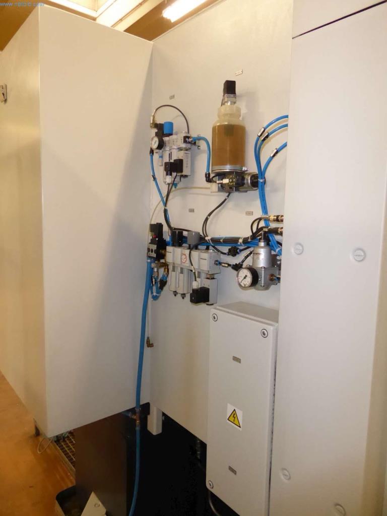 Maschinen zur Herstellung von Walzfräsern-37