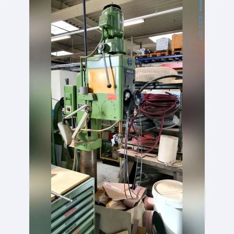 Maschinen zur Herstellung von Walzfräsern-3