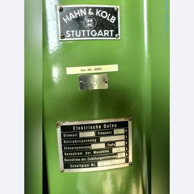 Maschinen zur Herstellung von Walzfräsern-4