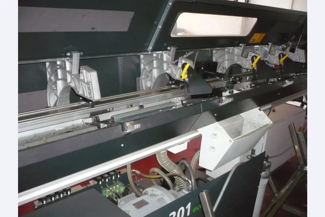 CNC swiss type lathe-5