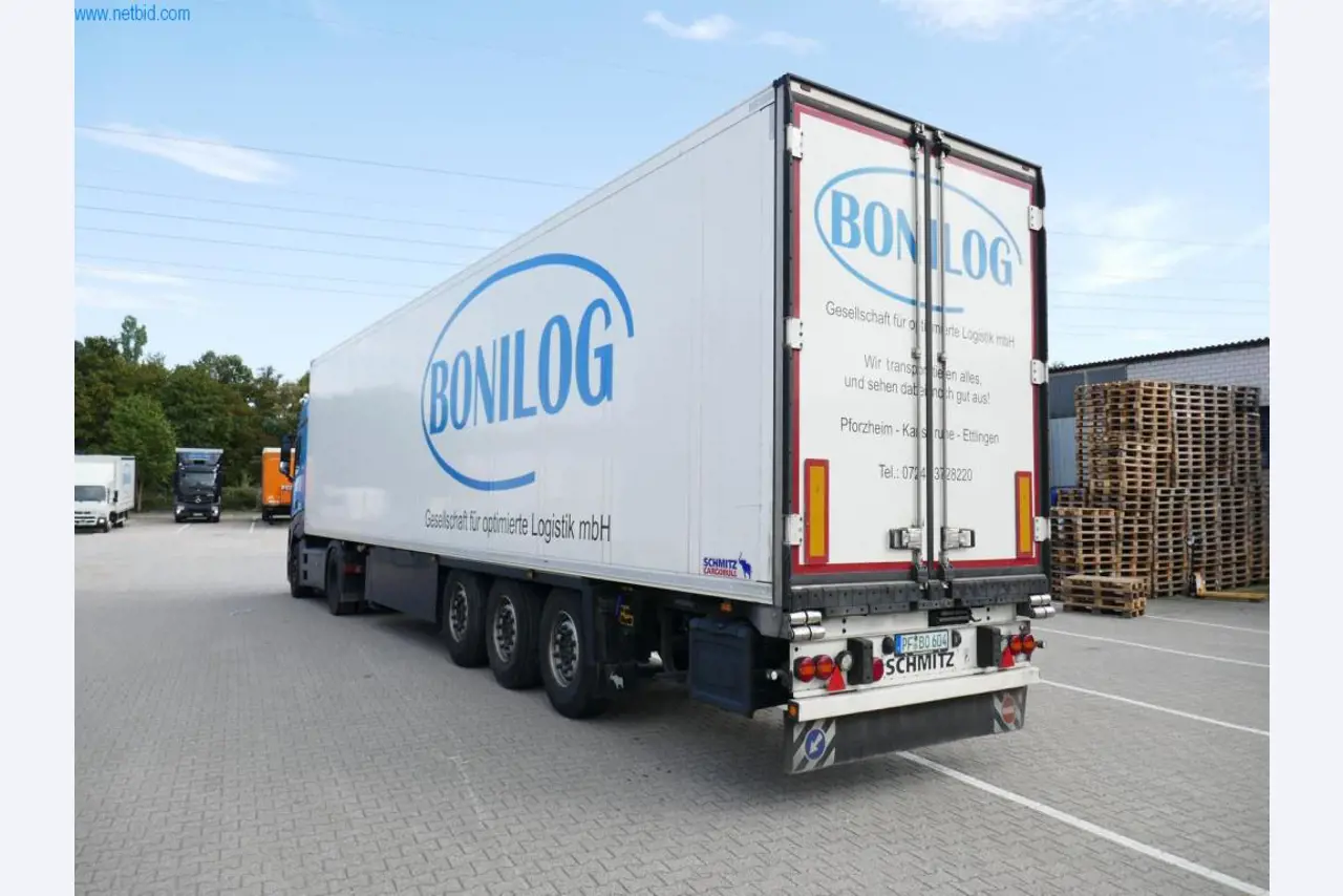 Veículos e BGA de uma empresa de transportes e logística-5