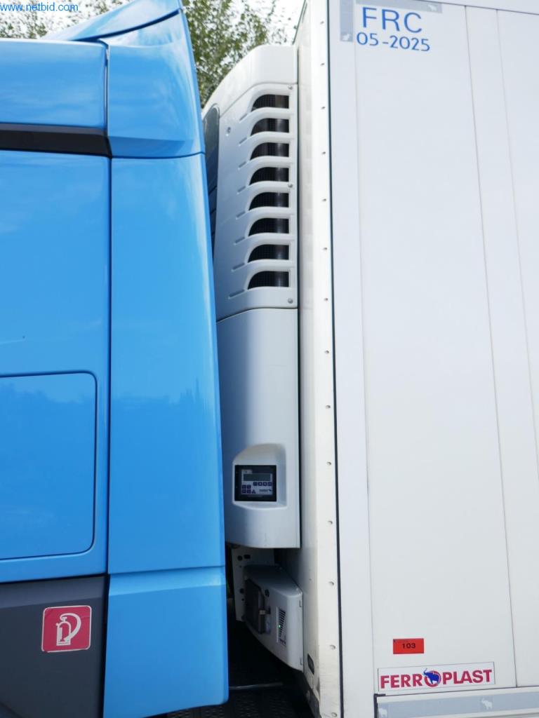 Veículos e BGA de uma empresa de transportes e logística-9