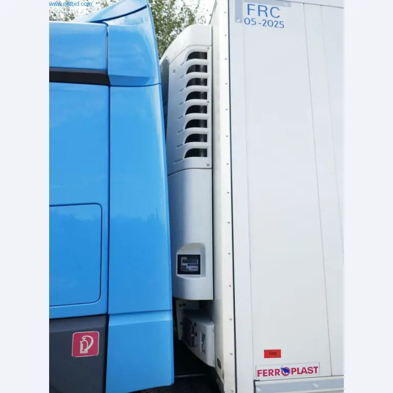 Veículos e BGA de uma empresa de transportes e logística-9