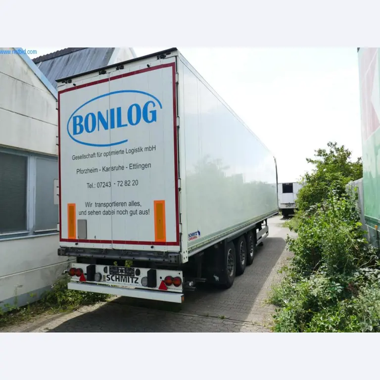 Veículos e BGA de uma empresa de transportes e logística-3