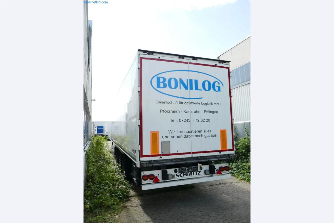 Veículos e BGA de uma empresa de transportes e logística-4