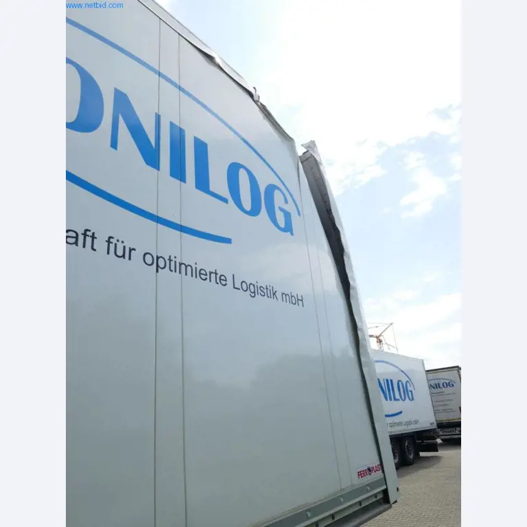 Veículos e BGA de uma empresa de transportes e logística-6