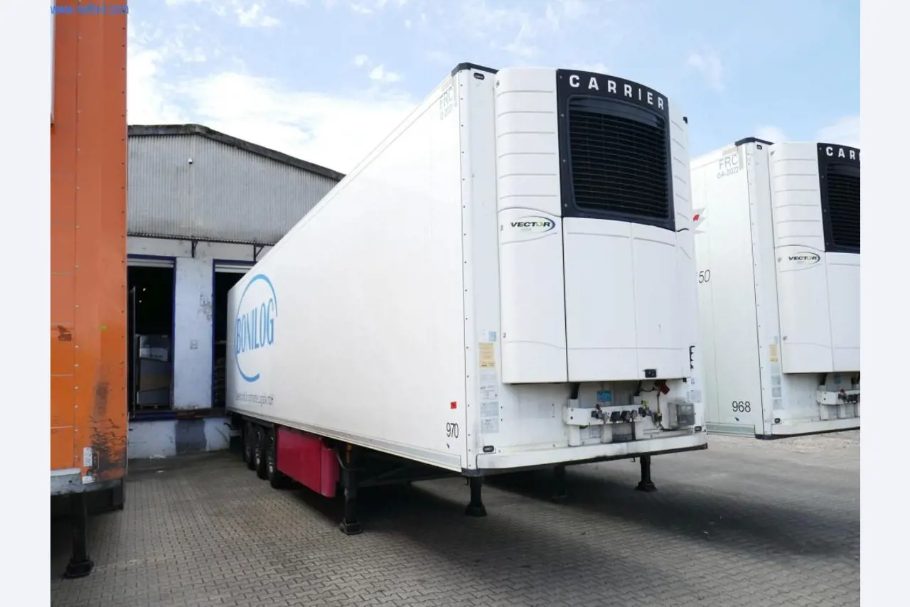 Veículos e BGA de uma empresa de transportes e logística-2