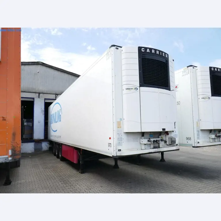 Veículos e BGA de uma empresa de transportes e logística-2