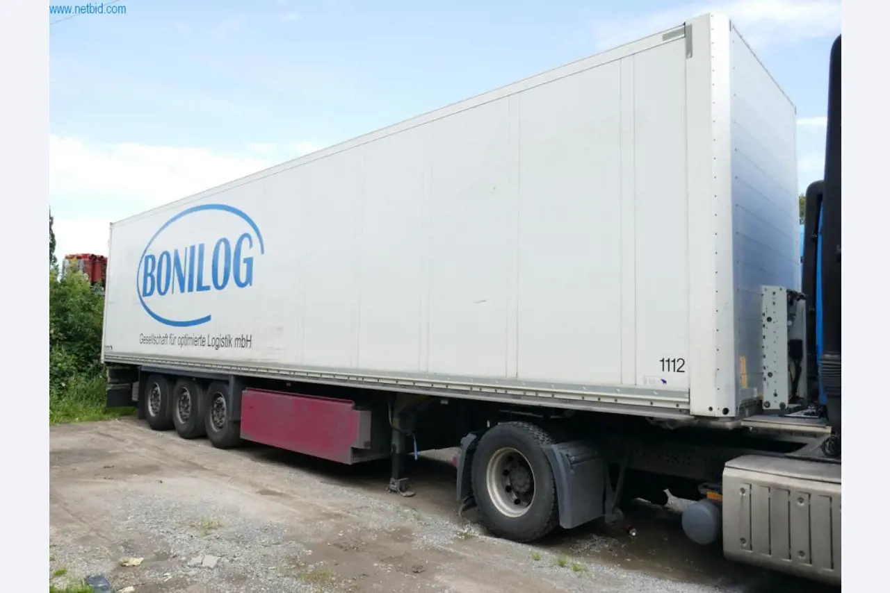 Veículos e BGA de uma empresa de transportes e logística-6