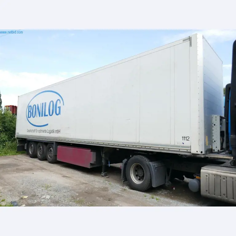 Veículos e BGA de uma empresa de transportes e logística-6