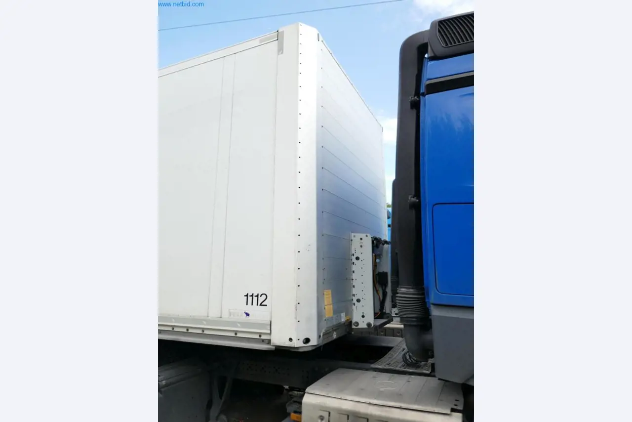 Veículos e BGA de uma empresa de transportes e logística-7