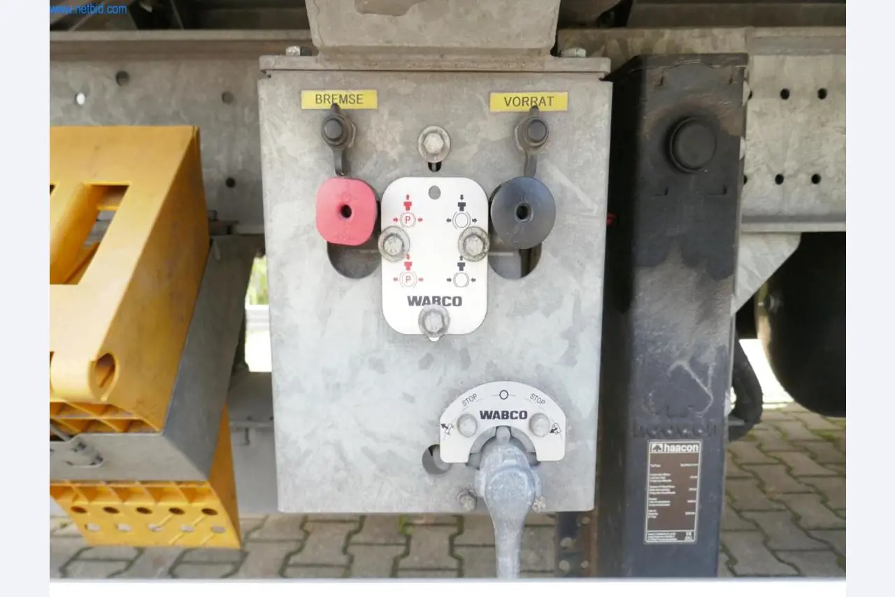 Vehicles, operating and office equipment of a forwarding and logistics company-5