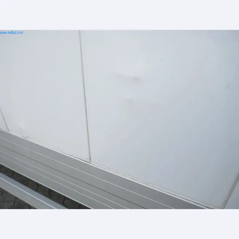 Voertuigen en BGA van een transport- en logistiekbedrijf-11